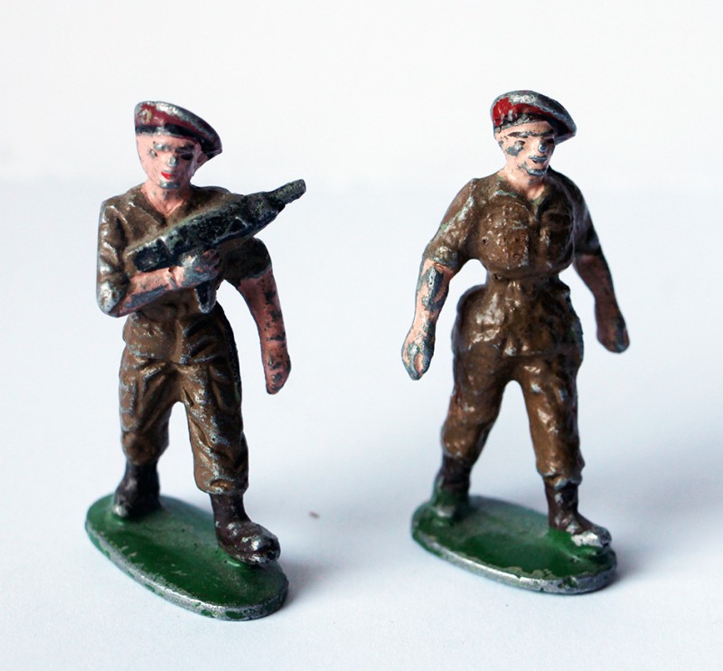 Figurines Quiralu ancienne parachutistes France 1950 Indochine