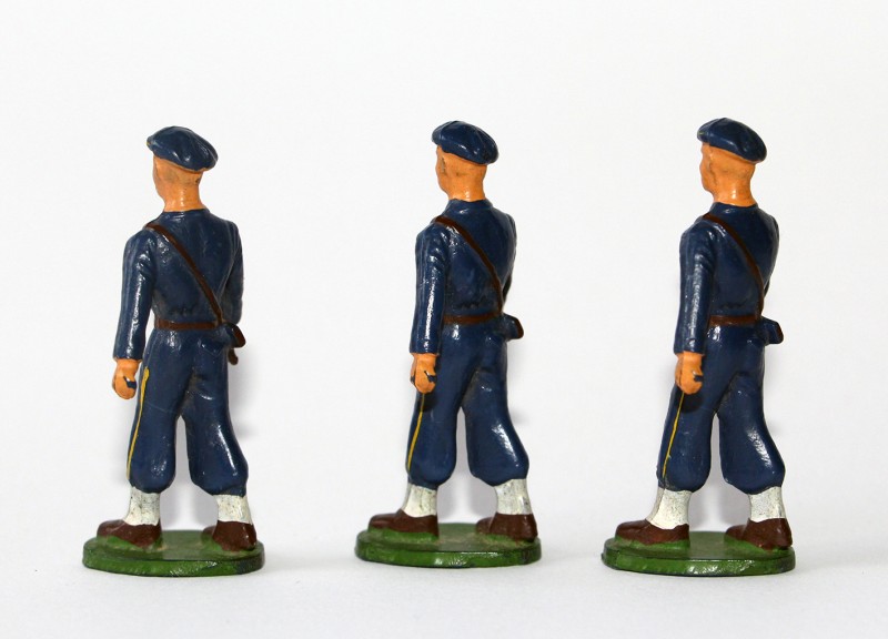 Figurines Starlux ancienne 3 Chasseurs à Pied Officiers