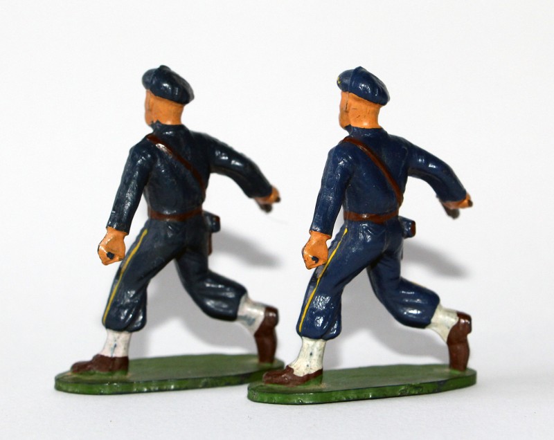 Figurines Starlux anciennes 2 Chasseurs à Pied Pistolet