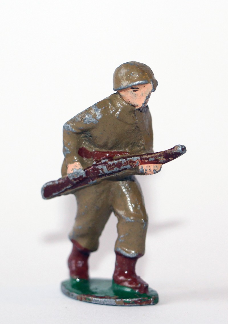 Figurine Quiralu Soldat Français en avant
