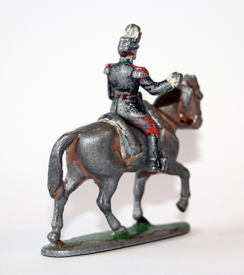 Figurine Quiralu ancienne Cavalier Saint Cyr Ecole militaire 1940 Porte Drapeau