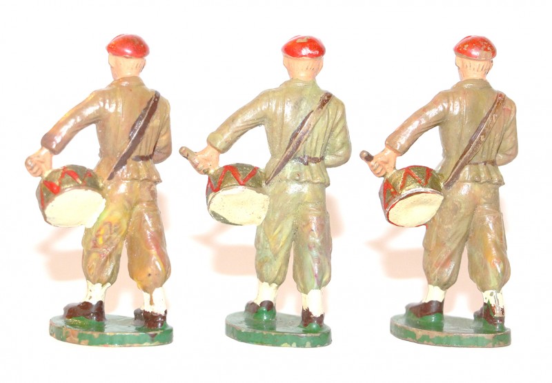 10 Figurines Starlux - Parachutistes - Défilé - Musique - France - Béret rouge