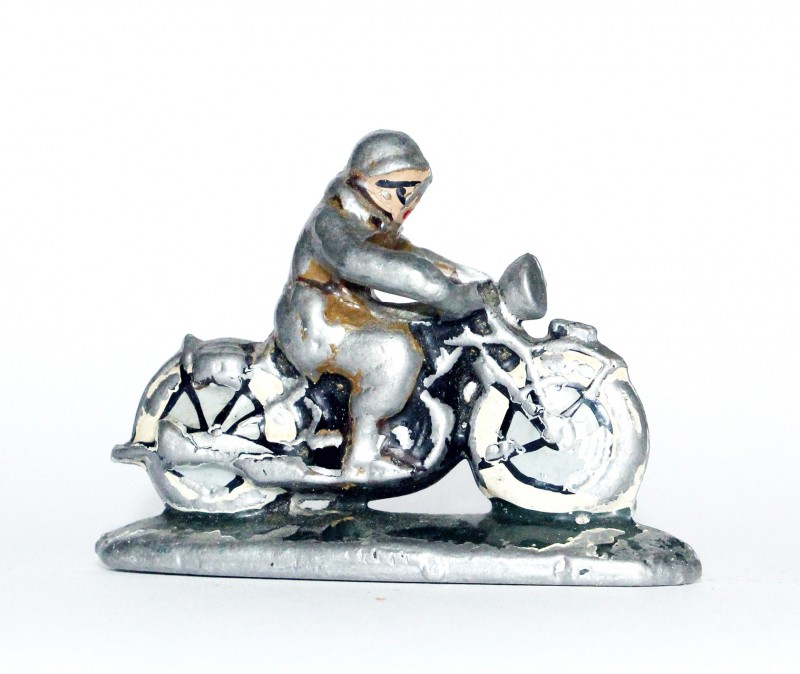 Figurine Quiralu ancienne Moto Armée Estafette