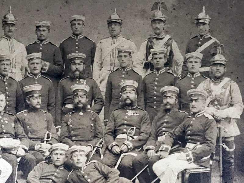 Grande photo de régiment - Soldat Allemand / Alsacien - Cavalerie - Grande tenue - Casque à pointe - aigle - Garde du Corps - 1875/1878