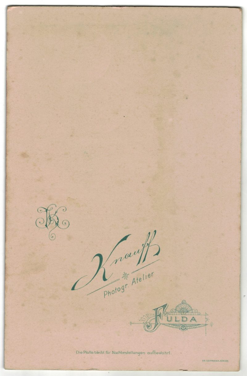 Carte CDV photo - Grand format - Soldat Allemand Fula fin XIX début XX. Artillerie Uniforme - Casque