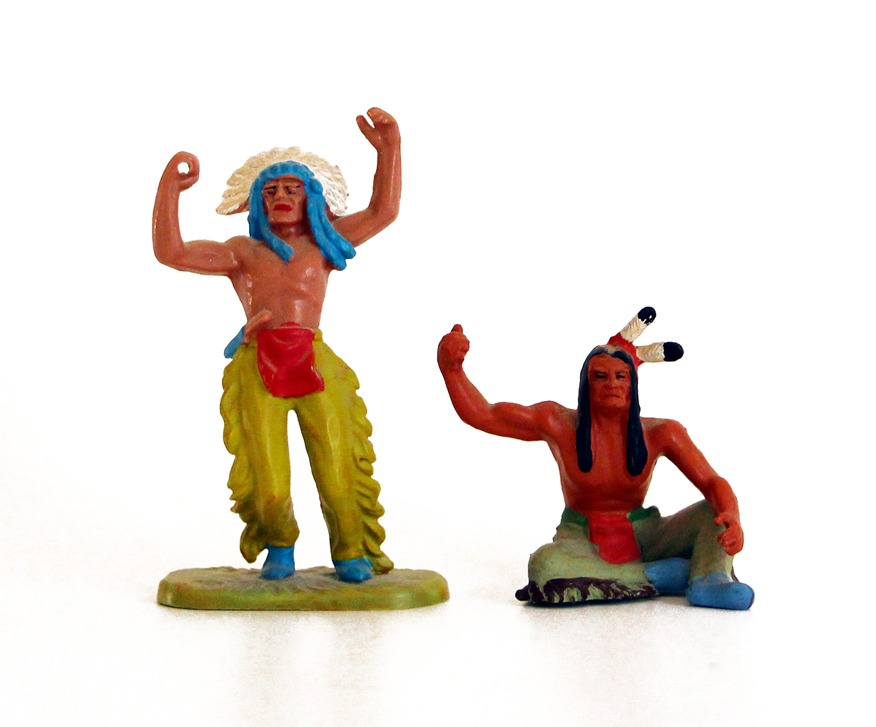 2 Anciennes Figurines Hausser Elastolin German plastic Indien Far West
