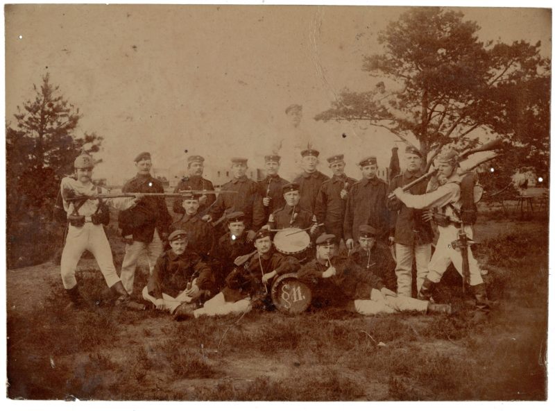 Photo Soldat Allemand - 1898 - Service Militaire - Prusse - Vie de caserne - Baïonnette - Sapeur - Guerre 14/18