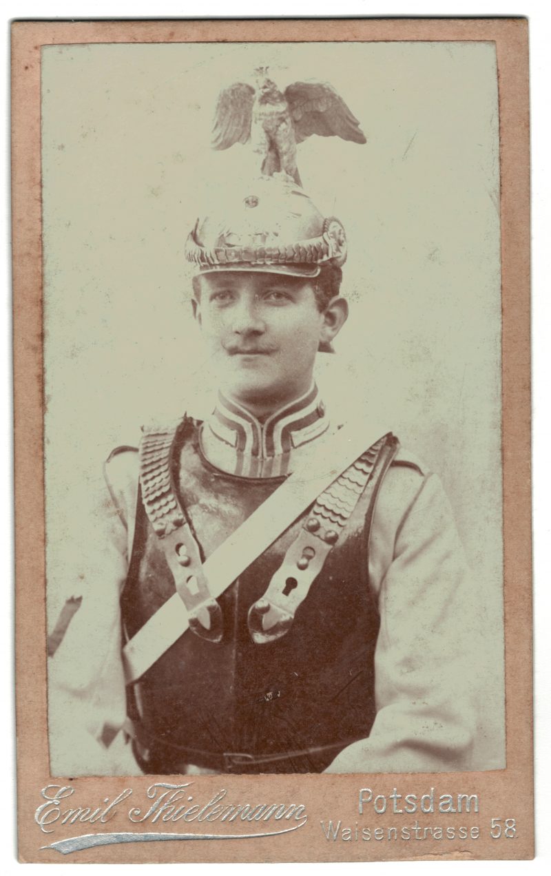 CDV Soldat Allemand - Armée Cavalerie - Grande tenue - Garde du Corps - Sabre - Berlin Potsdam