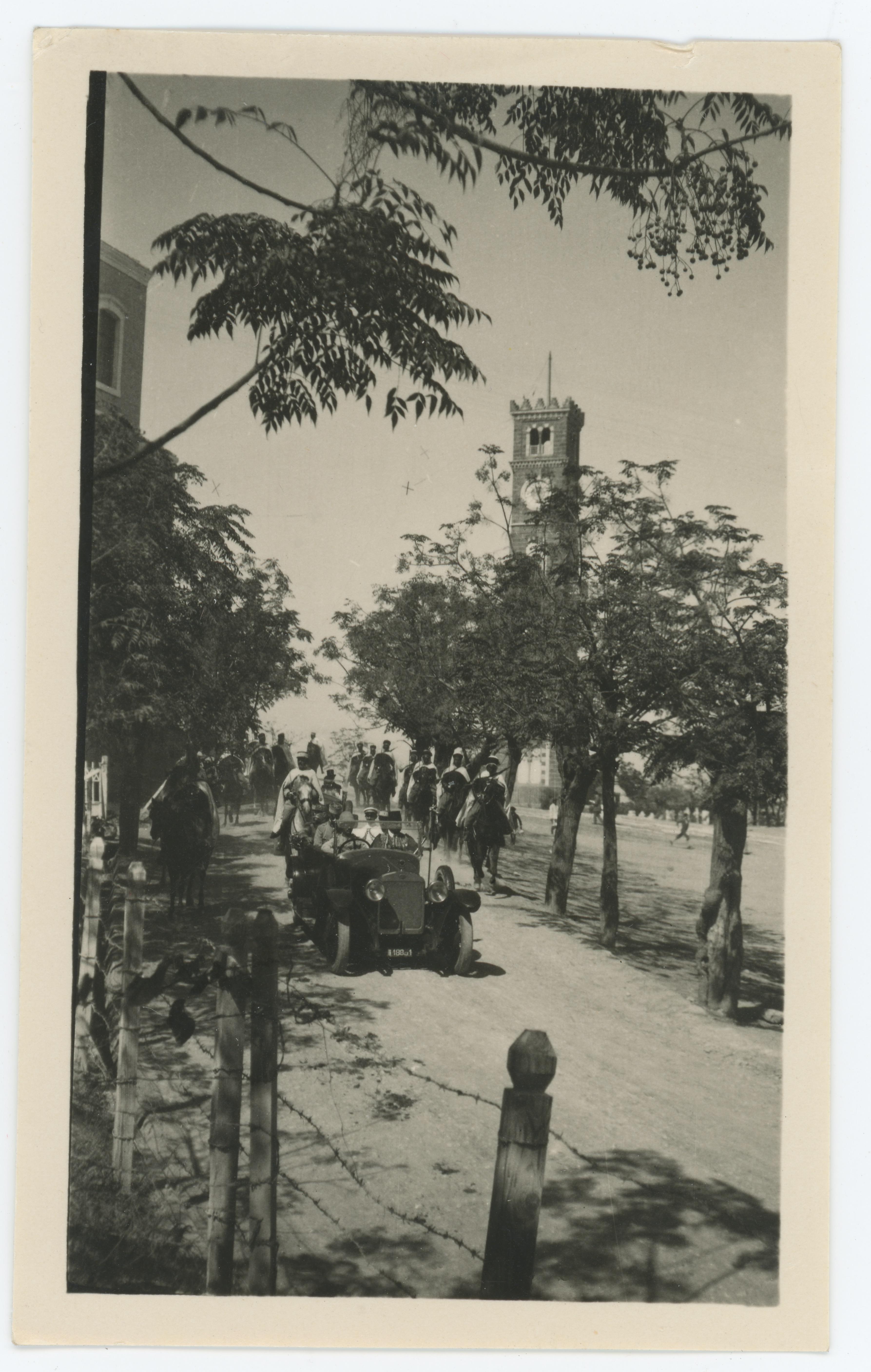 Snapshot - Photo papier originale - Revue - 1940 - Territorial - Uniforme - France - Snapshot - Famille - Syrie - Spahis