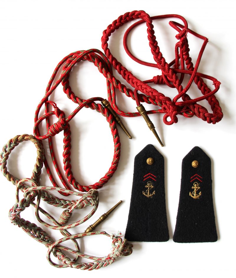 Lot Paire Epaulettes - Armée française - XX - Infanterie de marine - Guerre Algérie - Fourragères - 1952