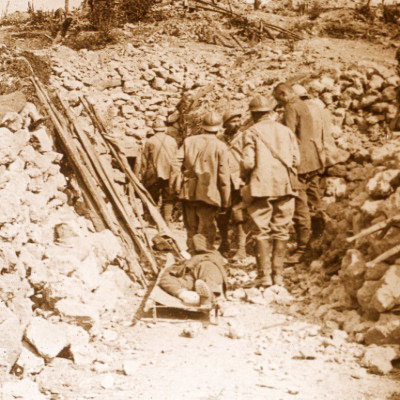 Photo Plaque Stéréo - Guerre 14/18 - Conflit - Tranchée - Vue Stéréoscopique - Poilu - Uniforme - Document actualité - 003