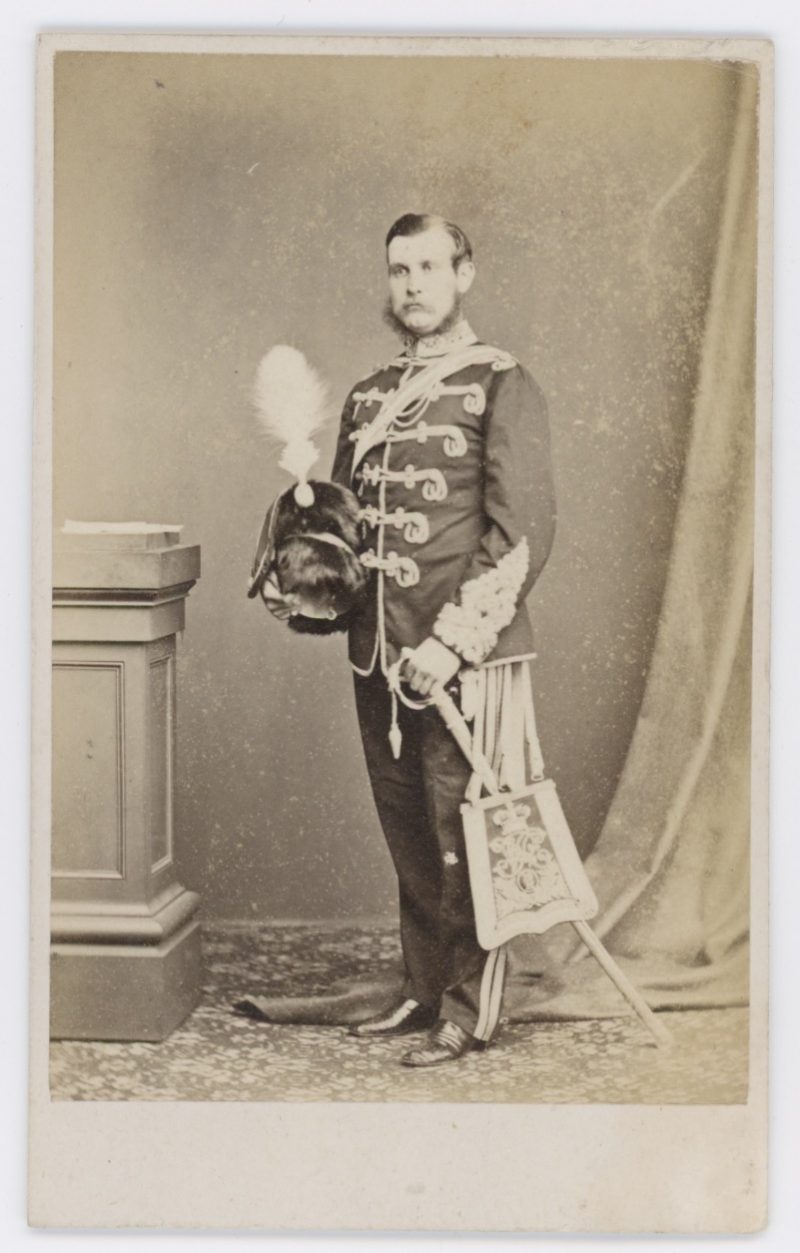 CDV - British Hussars - Ancienne Photographie - Portrait - Victoria - Uniforme - Médaille - London