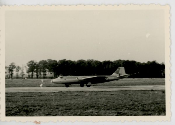 44 snapshot - French Air Show 1952 by an Aircraft Lover's. - Aviation - Air Show - Meeting Aérien 1956 - Alsace Entzheim