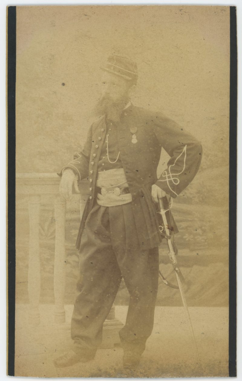 Carte Photo - Photographie ancienne - Zouaves - Officier - 4ème Zouaves - Tunisie - Uniforme - 3ème République