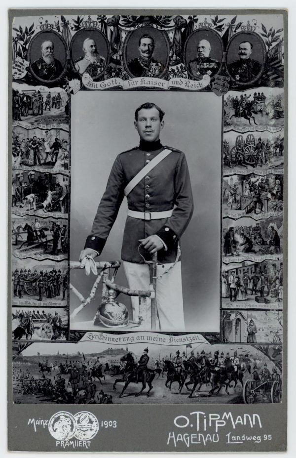 Ancienne Photographie - Grande CDV - Soldat Portrait - Service Militaire - Uniforme - Artillerie - Prusse - Casque - Dienstzeit - 1903