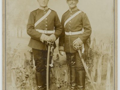 Ancienne Photographie - Grande CDV - Soldat Portrait - Service Militaire - Uniforme - Dragons - Prusse - Casque - Dienstzeit - Strasbourg