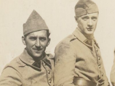 Snapshot - Photo papier originale - Service Militaire - Uniforme - France - Famille - 1933 -