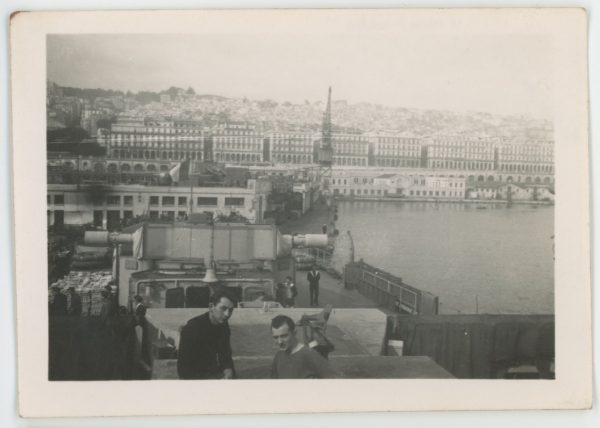 Lot de 31 photo Snapshots - Photo papier originale - Marine Française - Uniforme Matelot - France - Famille - Toulon - Oran - Service militaire