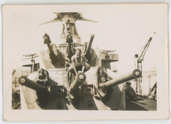 Lot de 31 photo Snapshots - Photo papier originale - Marine Française - Uniforme Matelot - France - Famille - Toulon - Oran - Service militaire