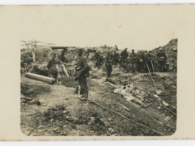 Carte Ancienne Photographie - Guerre 14/18 - Armée Allemande - Masque gaz - Alsacien - Conscription - Prusse Campagne 1914/1918 - Tranchée Mort