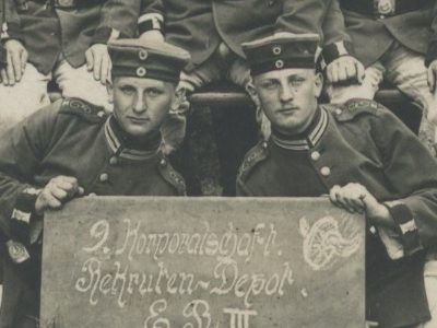 Carte Ancienne Photographie - Guerre 14/18 - Armée Allemande - Garde Impériale - Königin Elisabeth Garde-Grenadier-Regiment Nr. 3 - Alsacien - Conscription - Prusse Campagne 1914/1918