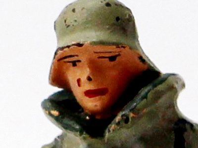 Ancienne Figurine en composition - Elastolin - Wehrmacht - Uniforme - Soldat - Guerre 39/45