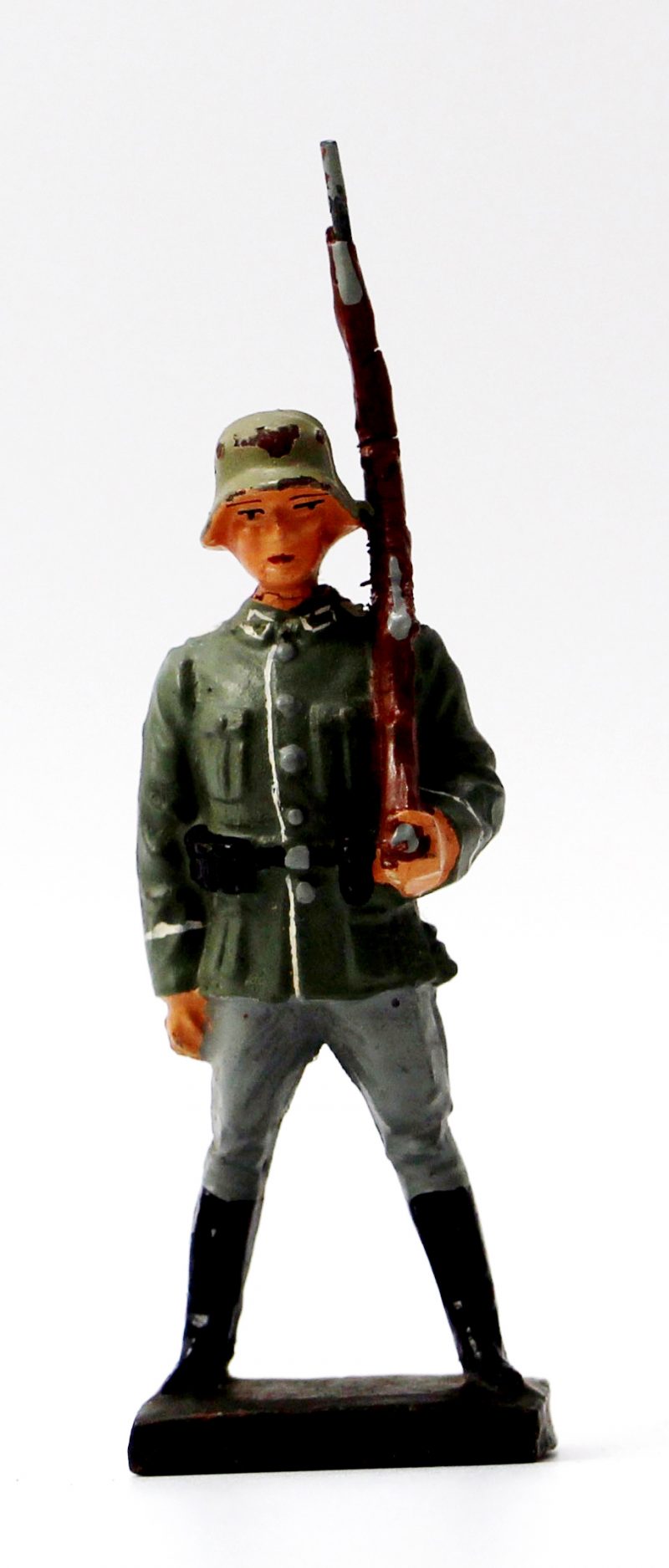 Ancienne Figurine en composition - Elastolin - Wehrmacht - Uniforme - Soldat - Guerre 39/45