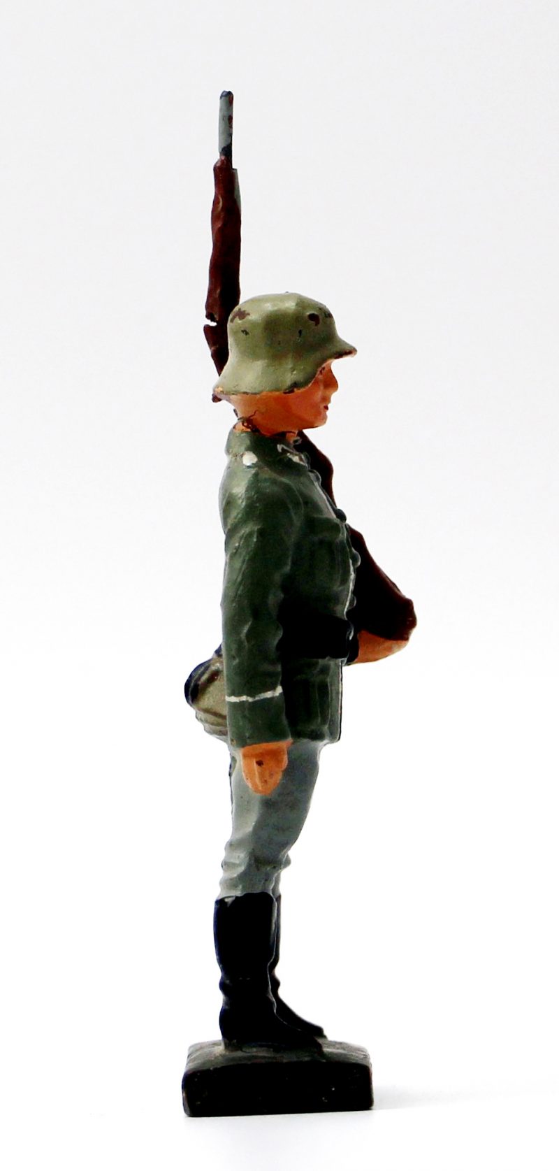 Ancienne Figurine en composition - Elastolin - Wehrmacht - Uniforme - Soldat - Guerre 39/45