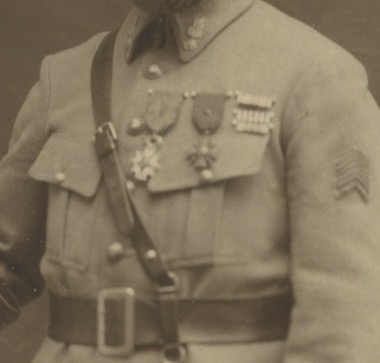 Grande CDV Soldat Français - Infanterie - Uniforme - Guerre 14/18 - Croix de la légion d'honneur - Décoration - Paris 1920 / 1921