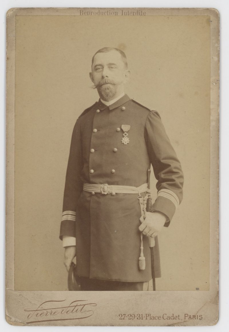 Grande CDV - Officier de la Marine - Soldat - Français - Officier supérieur de corps assimilé - 1889 - Uniforme de la Marine Française - Photographe Pierre Petit / Paris 