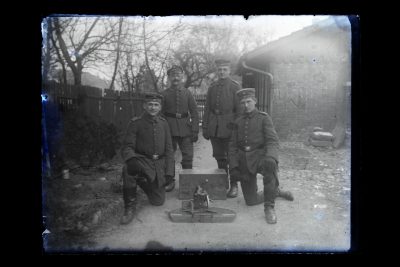 20 Photos - Plaque De Verre - Guerre 14/18 Metz - Soldat - Famille - Militaire - Guerre 14/18 - Front Moselle - Infirmiers -
