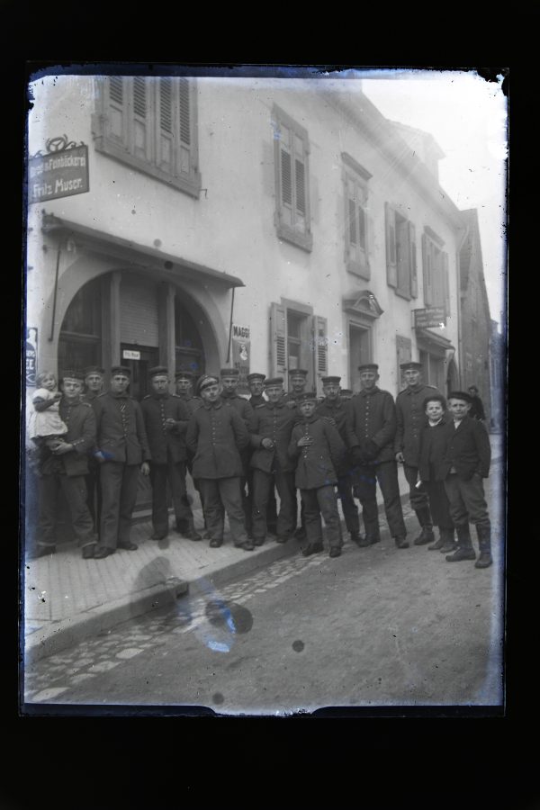 20 Photos - Plaque De Verre - Guerre 14/18 Metz - Soldat - Famille - Militaire - Guerre 14/18 - Front Moselle - Infirmiers -