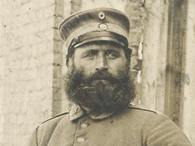 Carte Ancienne Photographie - Guerre 14/18 - Armée Allemande - Infanterie - Prusse / Alsaciens - Conscription - Casque à Pointe - Barbe- Tranchée 1917