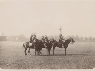 Carte Ancienne Photographie - Garde du Drapeau - Armée - Uniforme - Cuirassiers - 3eme République - Manœuvre 1900