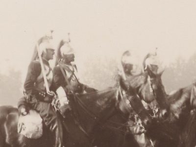 Carte Ancienne Photographie - Garde du Drapeau - Armée - Uniforme - Cuirassiers - 3eme République - Manœuvre 1900