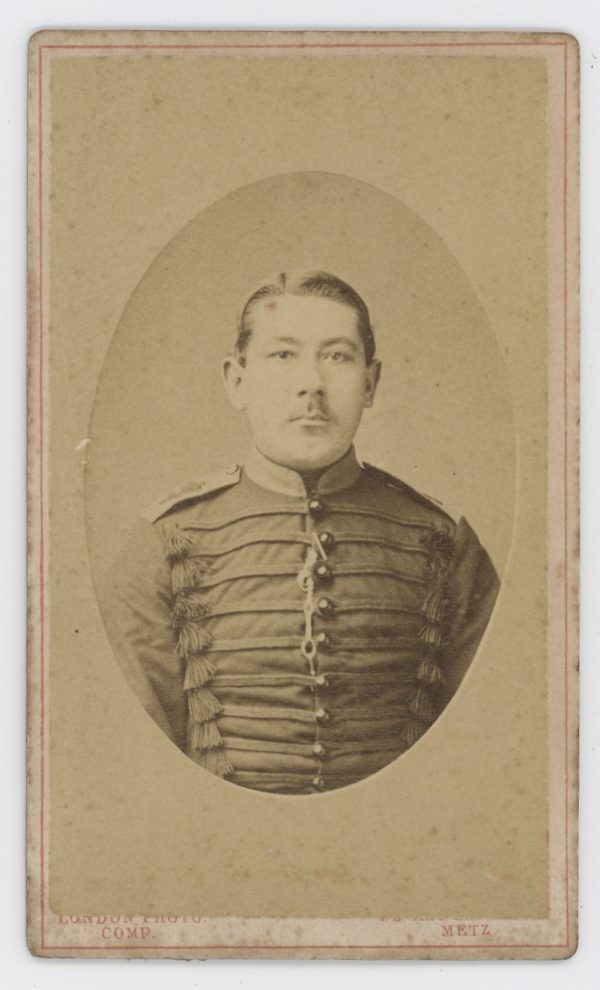 CDV Soldat Allemand - Armée Infanterie Régiment N°92 - Grande tenue - Brunswick - Metz - Photographe London Photographic Cie