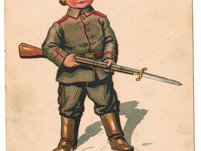 Carte Postale Illustrée - Enfant Soldat Prussien - Guerre 14/18 - Propagande - Casque à pointe - Uniforme - Décorative