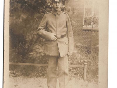 Photo Carte Postale Guerre 14/18 Soldat Alsacien Armée Allemande Classe 1914 -105 régiment Saxon - Prusse - Tranchée