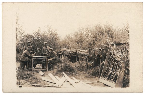 Photo Carte Postale Guerre 14/18 Soldat Alsacien Armée Allemande Classe 1914 -105 régiment Saxon - Prusse - Tranchée