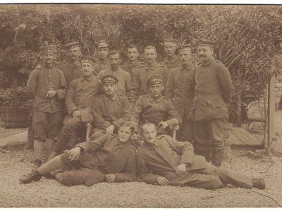 Photo Carte Postale Guerre 14/18 Soldat Alsacien Armée Allemande Classe 1914 -105 régiment Saxon - Prusse - Tranchée