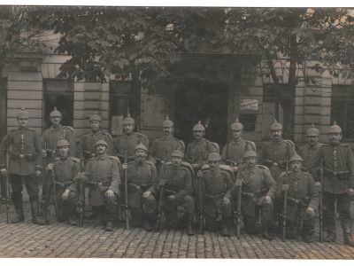 Photo Carte Postale Guerre 14/18 Soldat Alsacien Armée Allemande Classe 1914 -105 régiment Saxon - Prusse - Tranchée