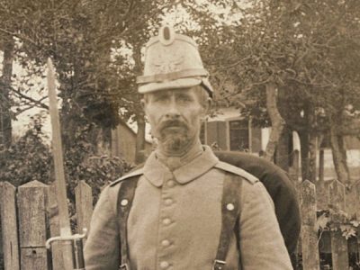 Photo Carte Postale 1915 - Chasseur Allemand - Guerre 14/18 - Shako - Alsace - Aigle Imperial - Baïonnette