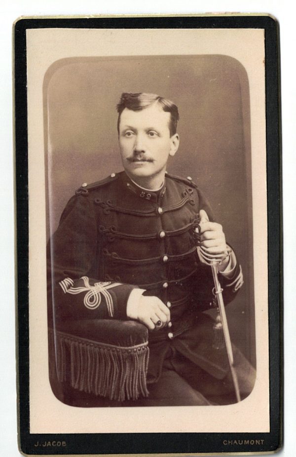 Carte CDV photo Soldat France - Artillerie - Uniforme - Tenue - Médaille - Capitaine - 3 République - 52 Régiment