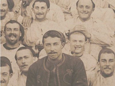 Photo Carte Postale - 20 Compagnie - 3eme Zouave - Bizerte - Tunisie - Service Militaire - Uniforme Quartier