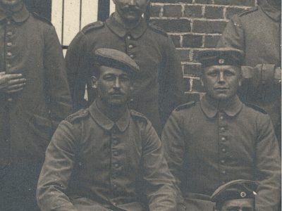 Photo Carte Postale - Guerre 14/18 - Infanterie Régiment 66 Allemagne - Kriegsjahre 1914/1915 - Village - Strasbourg - Front