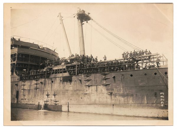 Ancienne Photographie service de presse époque - Défilé 1917 - Guerre 14/18 - Paris défilé des alliés - Arrivée de américains - Juillet 1917 - France - Russie - Angleterre - Amerique