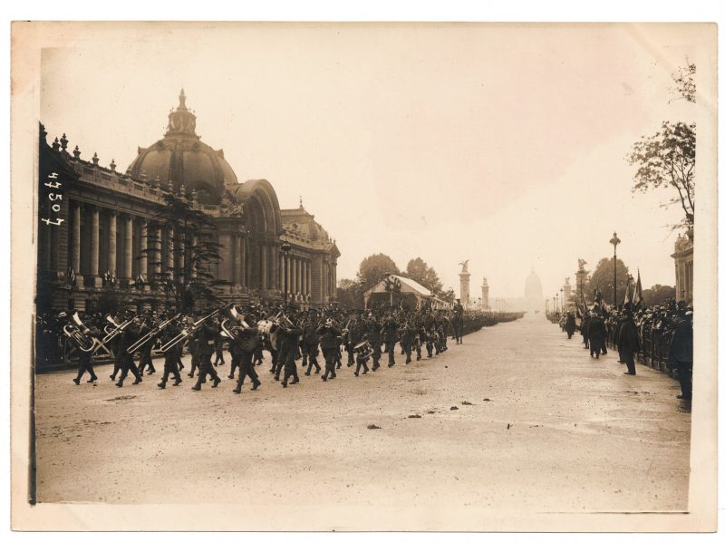 Ancienne Photographie service de presse époque - Défilé 1917 - Guerre 14/18 - Paris défilé des alliés - Arrivée de américains - Juillet 1917 - France - Russie - Angleterre - Amerique