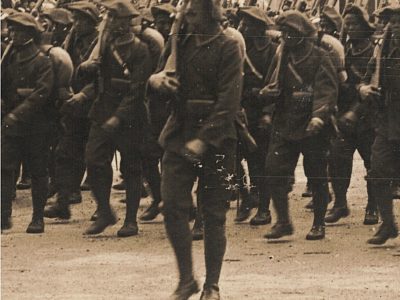 Ancienne Photographie service de presse époque - Défilé 1917 - Guerre 14/18 - Paris défilé des alliés - Arrivée de américains - Juillet 1917 - France - Russie - Angleterre - Amerique