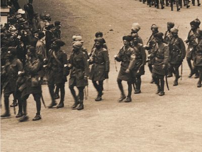 Ancienne Photographie service de presse époque - Défilé 1917 - Guerre 14/18 - Paris défilé des alliés - Arrivée de américains - Juillet 1917 - France - Russie - Angleterre - Amerique