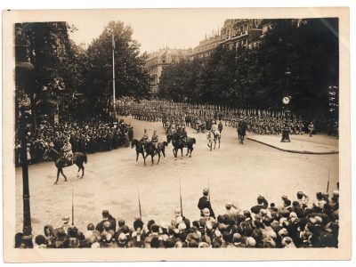 Ancienne Photographie service de presse époque - Défilé 1917 - Guerre 14/18 - Paris défilé des alliés - Arrivée de américains - Juillet 1917 - France - Russie - Angleterre - Amerique